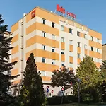 Отель Ibis