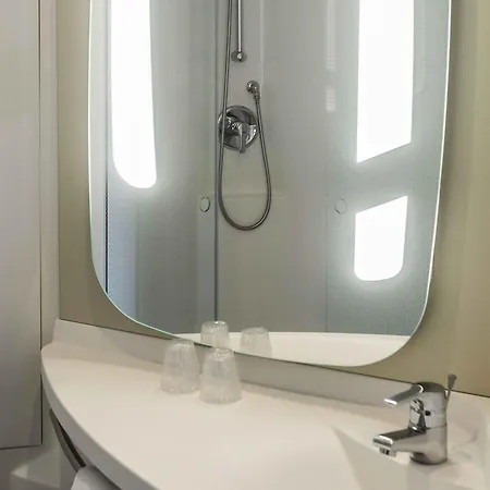 Ibis Hotel