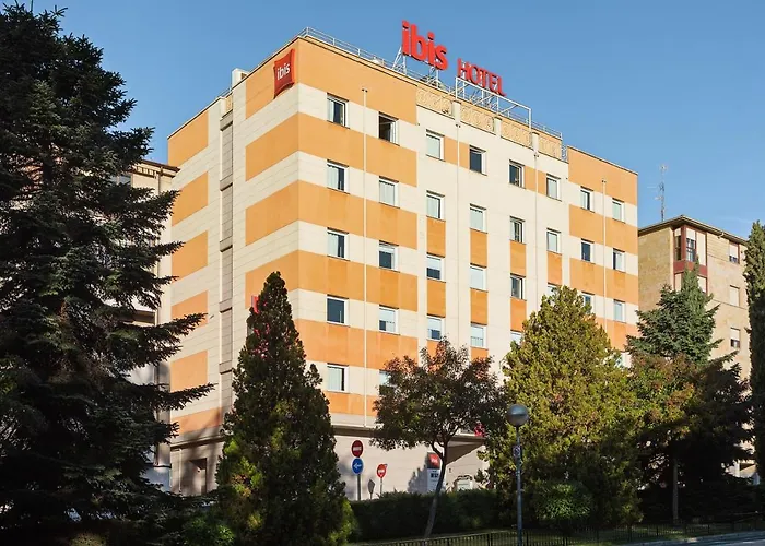 Ibis Отель 2*